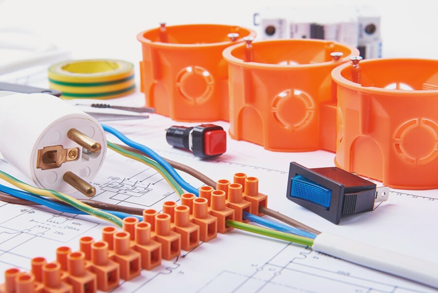 Different materials used for jobs in electricity.